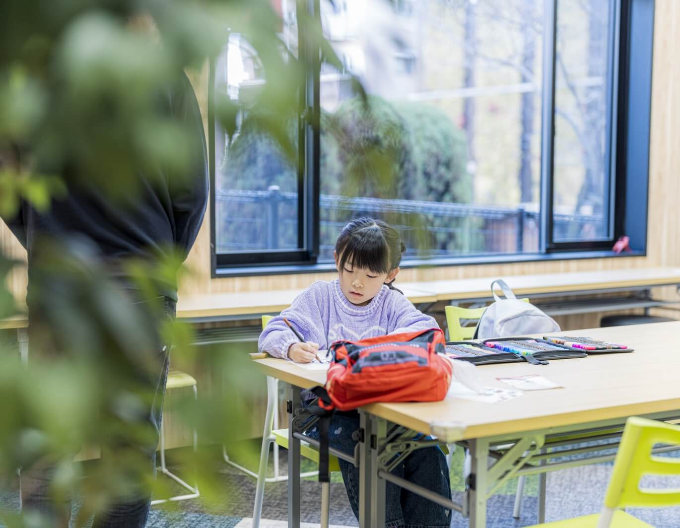 SUPPORT 専⾨スタッフが⼀⼈ひとりの個性に合わせてサポートします